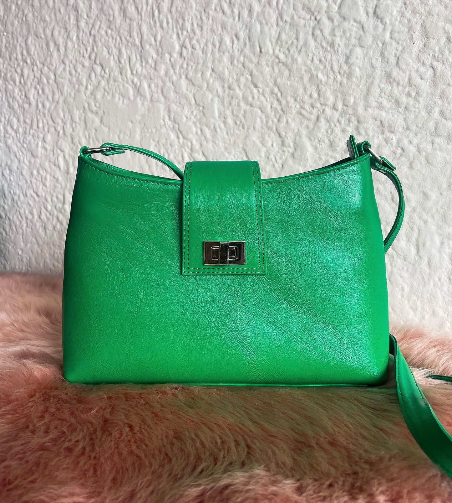 Seni leather handbag - (in stock)