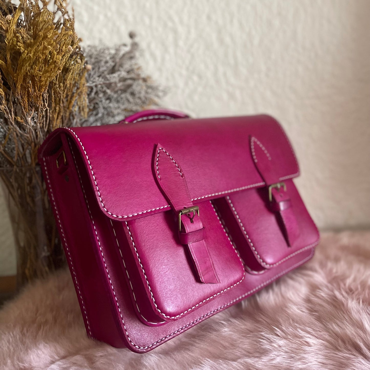 Mambo day-twist 16" Red Large - 2 front pockets (II) (in stock)