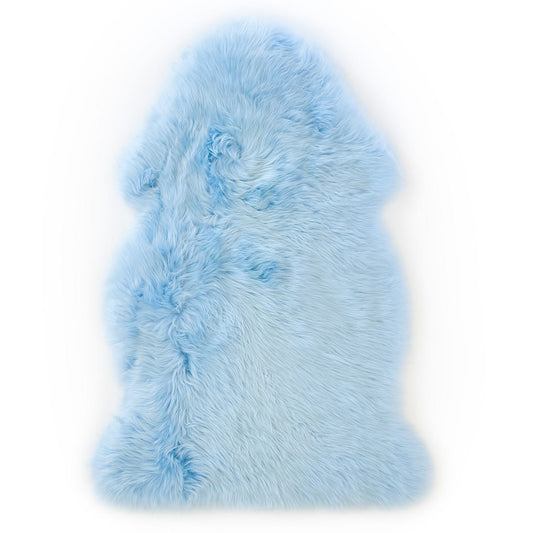 alt="Baby Blue genuine sheep skin used as a décor NaniTa & Co"
