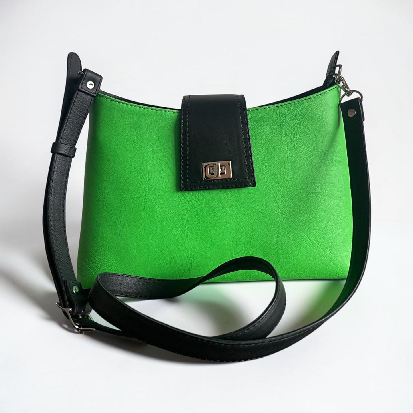 Seni leather handbag - green (Production time -15 Days)