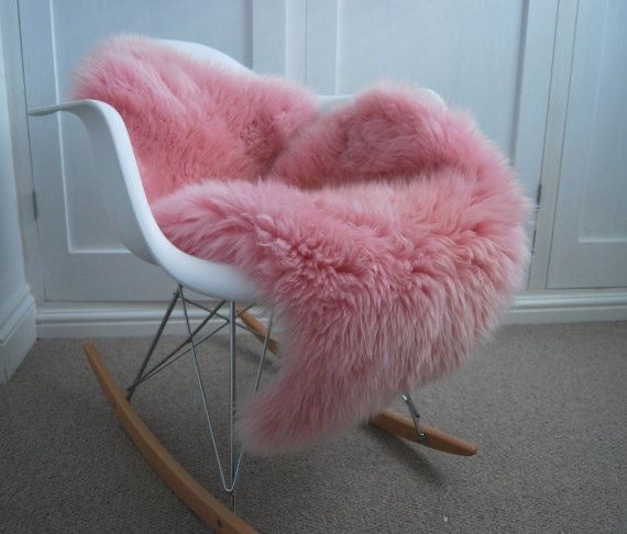 Sheepskin - dyed pink (limited stock)